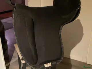 Sadlar hästutrustning Barefoot i Råneå - Annons 1