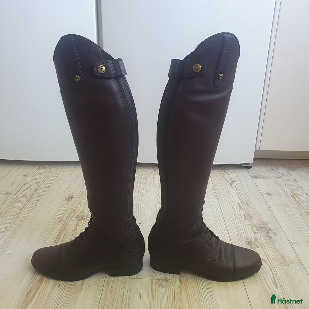 Ridstövlar ryttarutrustning till salu: Ariat Heritage ridstövlar Bruna strl 38 i Tranås - Bild 5