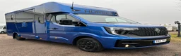 Hästlastbilar  fordon & transport till salu: Horsepartner Exclusive Hästbil - Annons 1