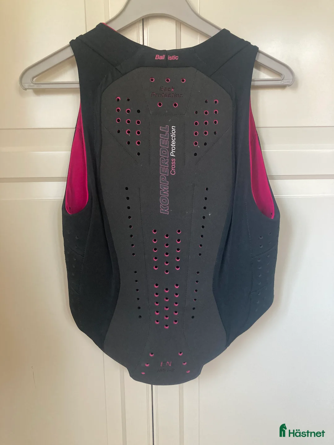 Säkerhetsvästar ryttarutrustning till salu: Komperdell Ballistic FlexFit - Annons 2
