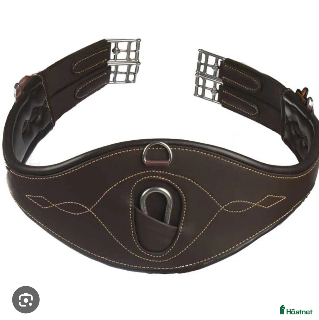 Sadeltillbehör hästutrustning till salu: Sökes massor utrustning i Ingarö - Annons 2