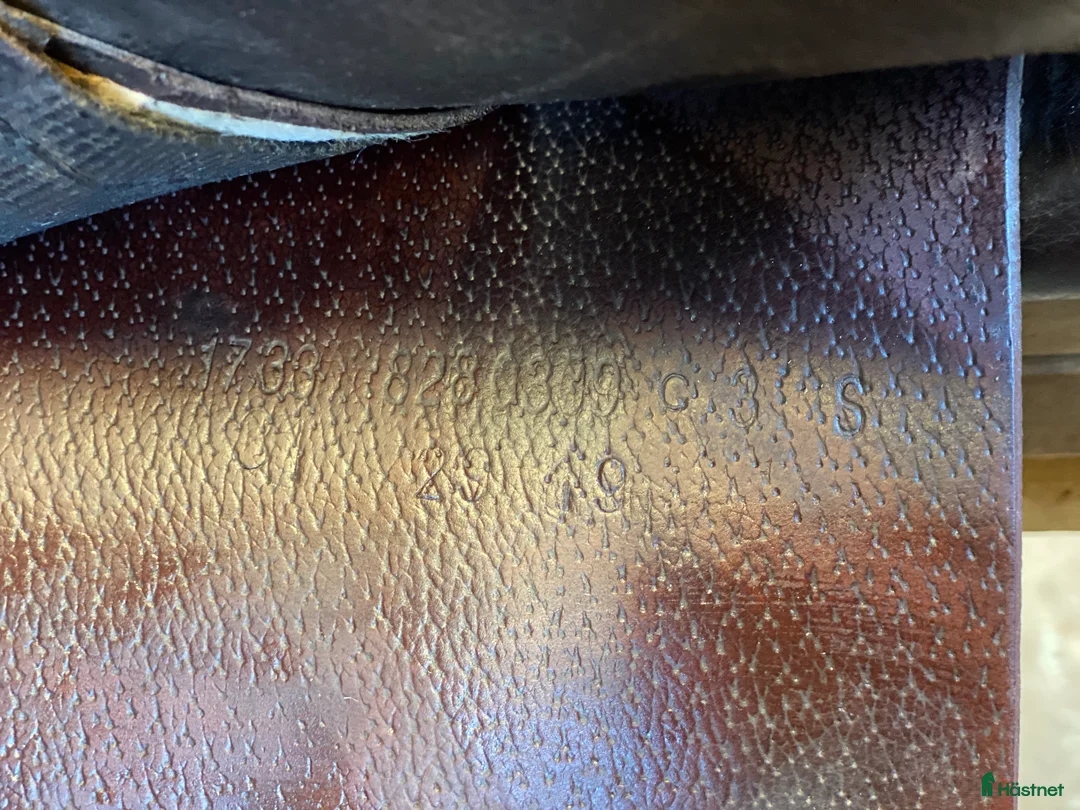 Sadlar hästutrustning till salu: Prestige Meredith  - Annons 3