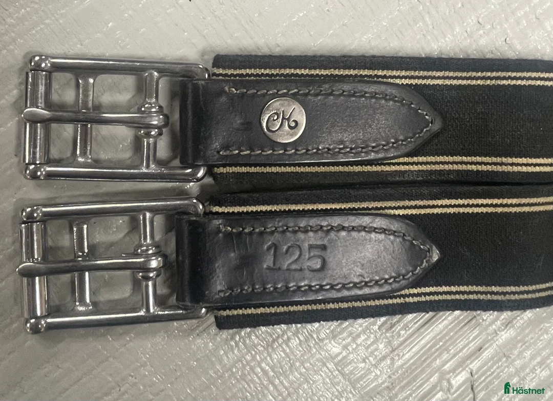 Sadeltillbehör hästutrustning till salu: Sadelgjord magplatta i läder stl 125. i Umeå - Annons 2