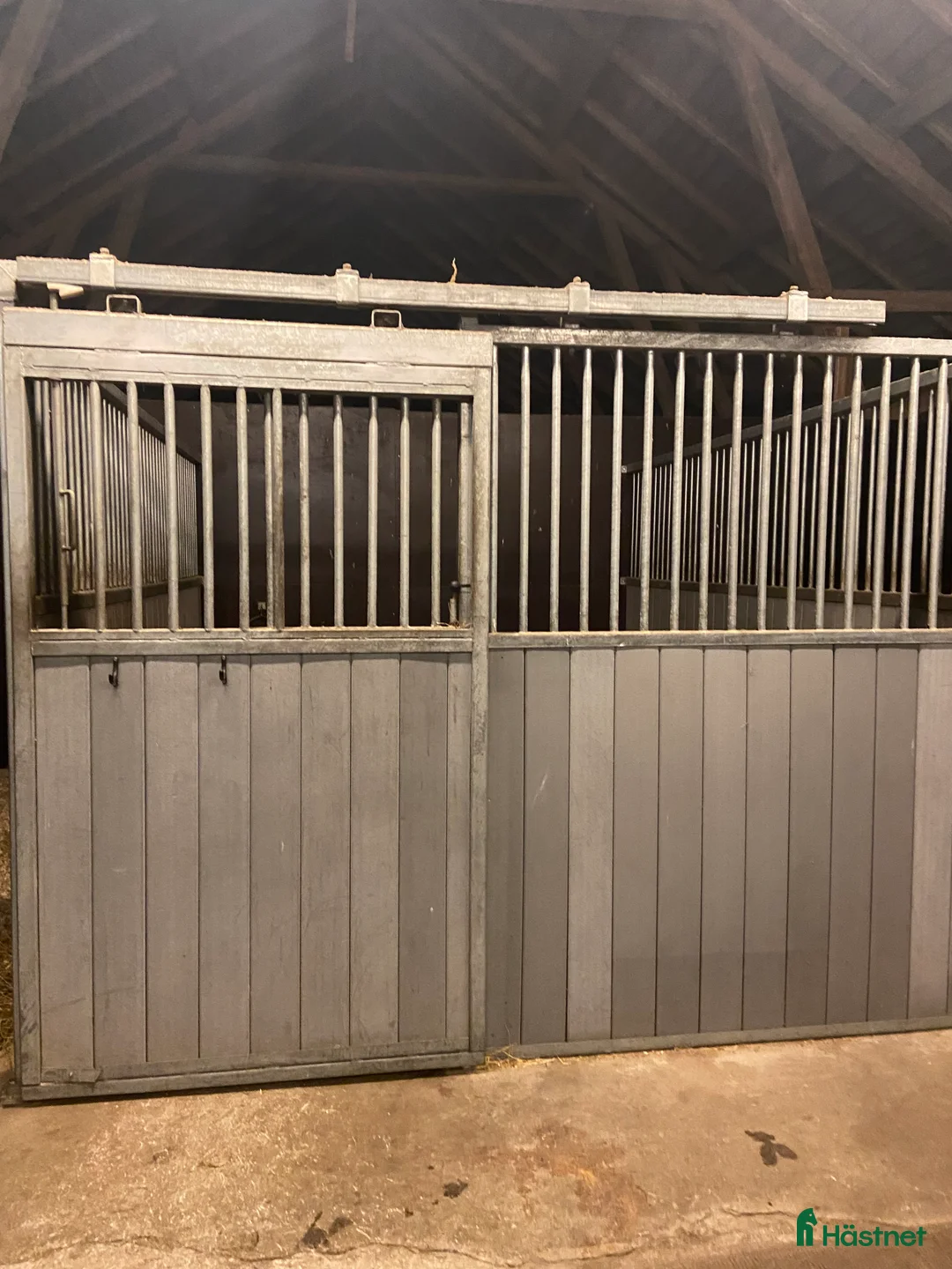Stallinredning, stängsel & gård övrig utrustning till salu: Boxfront med skjutdörr - Annons 1