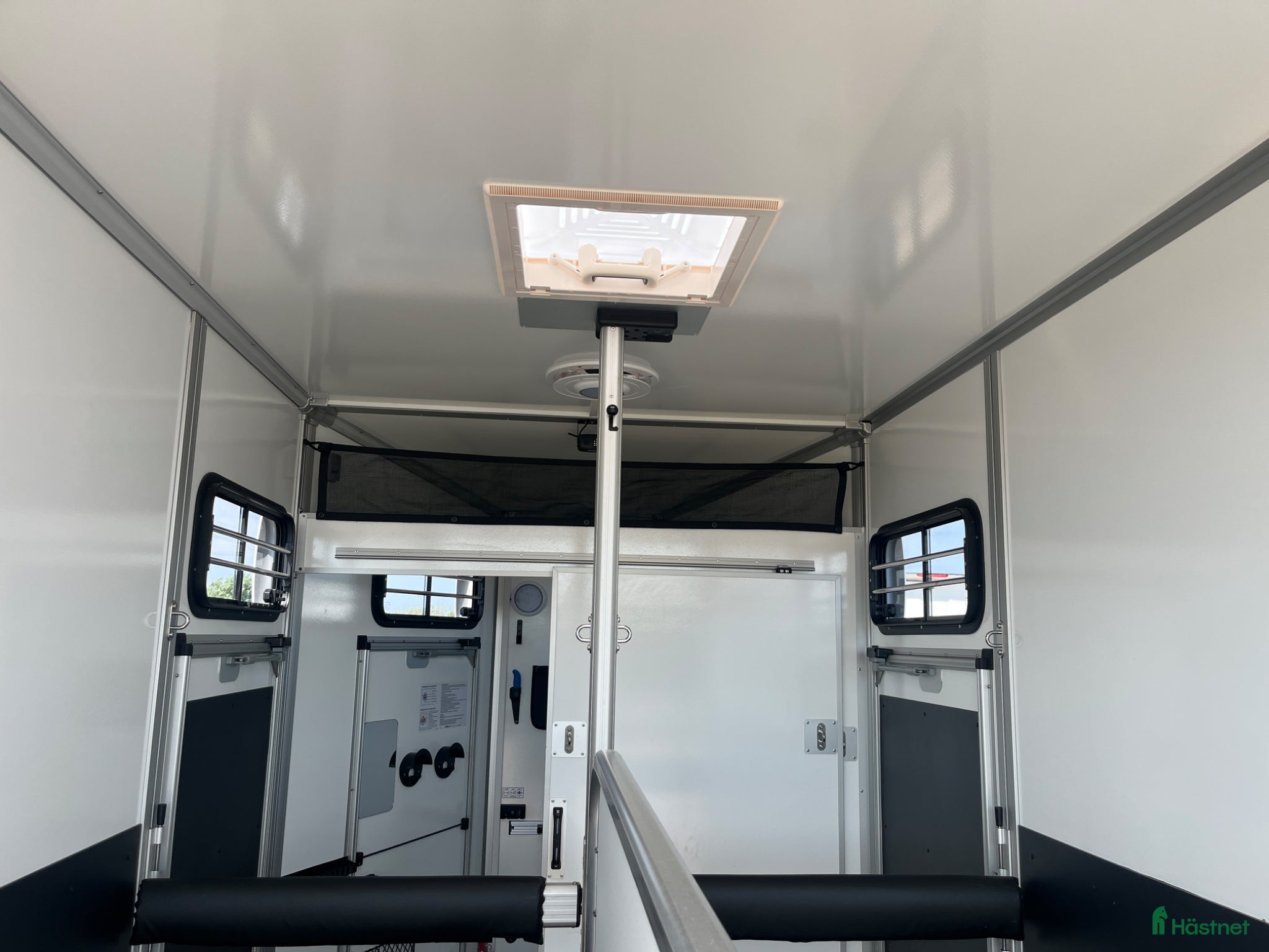 Hästtransporter  fordon & transport till salu: Nästan ny Umesläp B60 - Annons 8