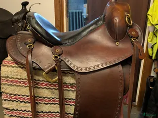 Sadlar hästutrustning Westernsadel 15 tum - Annons 3