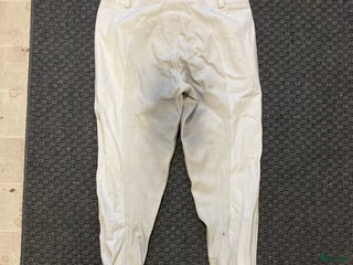 Ridbyxor ryttarutrustning till salu: Vita ridbyxor i Järna - Annons 2