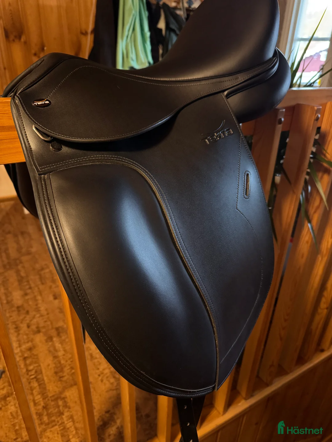 Sadlar hästutrustning till salu: Tekna sadel i Nykvarn - Annons 2