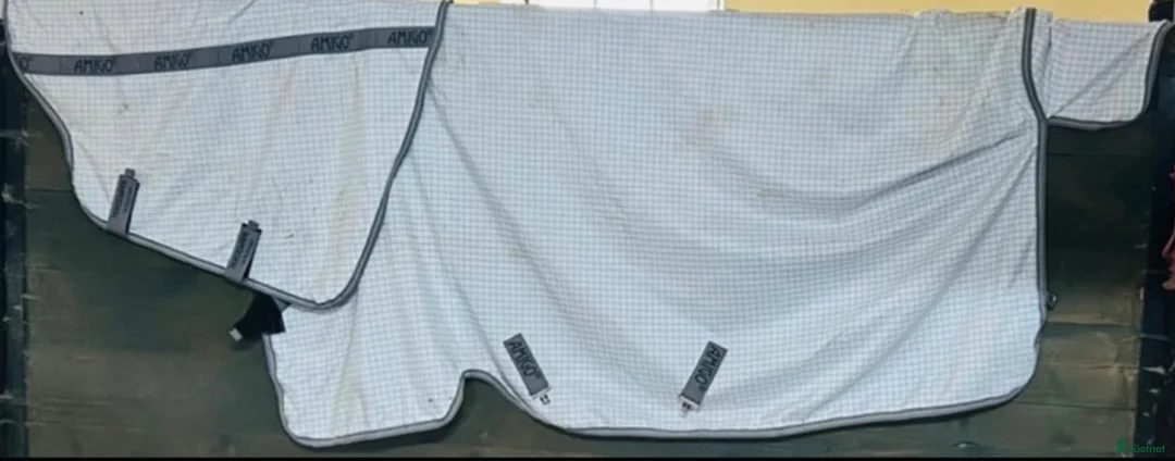 Täcken hästutrustning till salu: Horseware Summer Sheet 145 cm - Annons 1