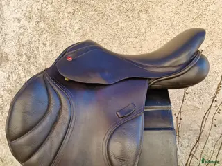 Sadlar hästutrustning Albion Legend K2 adjusta hoppsadel i Ljugarn - Annons 9