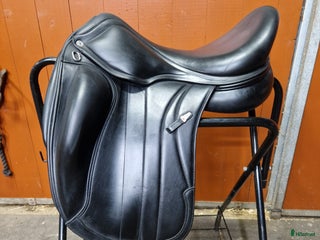 Sadlar hästutrustning till salu: Equipe Viktoria Special 17.5 " i Ludvigsborg - Annons 20