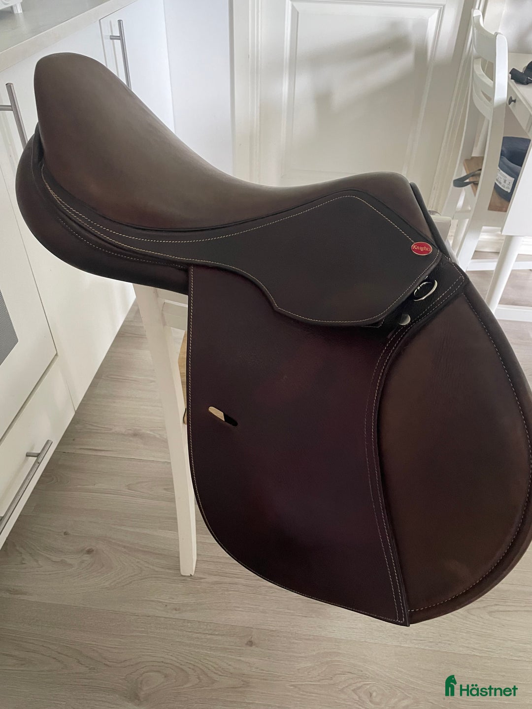 Sadlar hästutrustning till salu: Knight Sir Walter i Bua - Annons 1