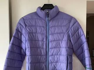 Jackor & Kavajer ryttarutrustning till salu: Ljusblå lättviktsjacka i Ängelholm - Annons 4