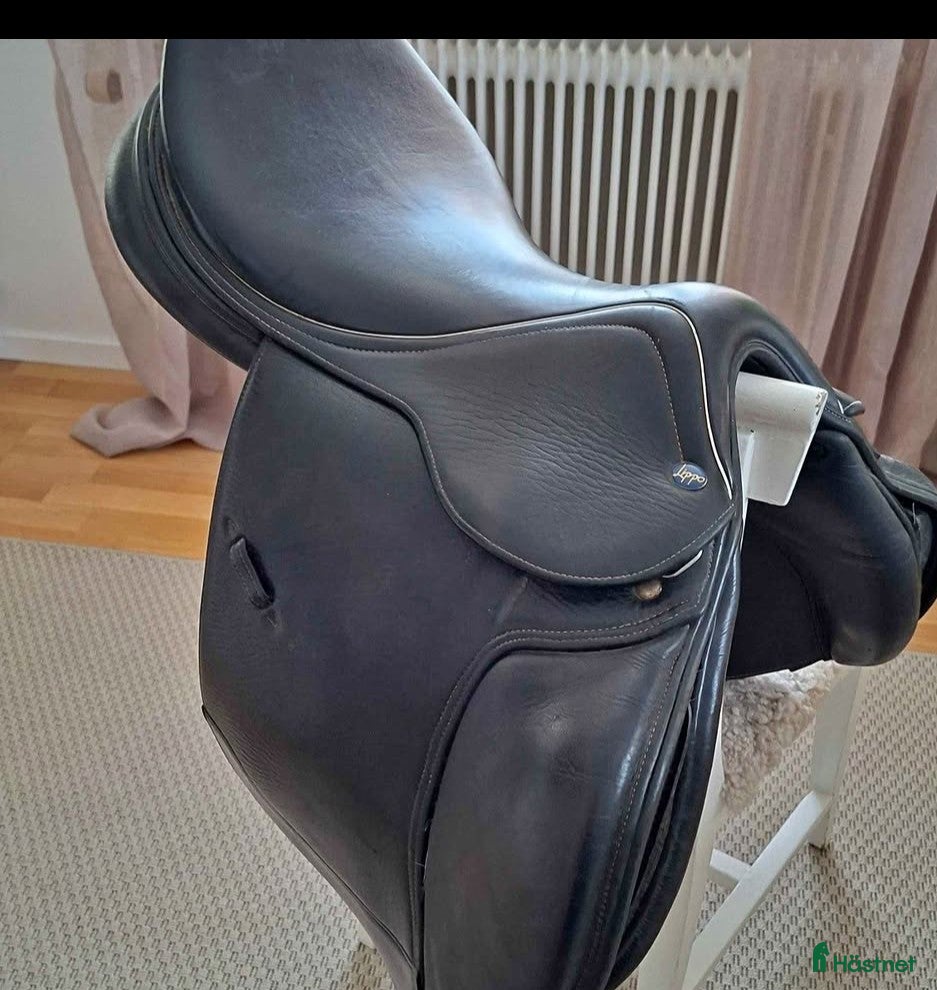 Sadlar hästutrustning Lippo hoppsadel  i Sollefteå - Annons 5