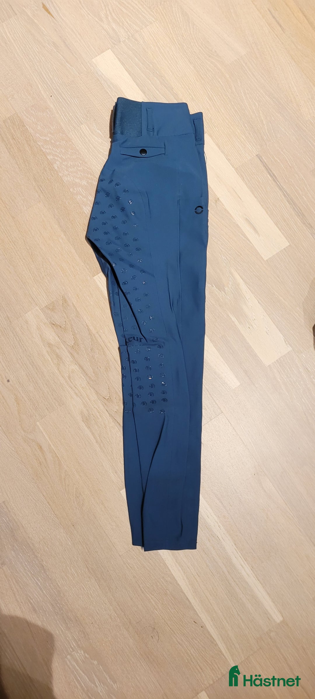 Ridbyxor ryttarutrustning till salu: Pikeur ridbyxor/tights i fint skick i Bålsta - Annons 2