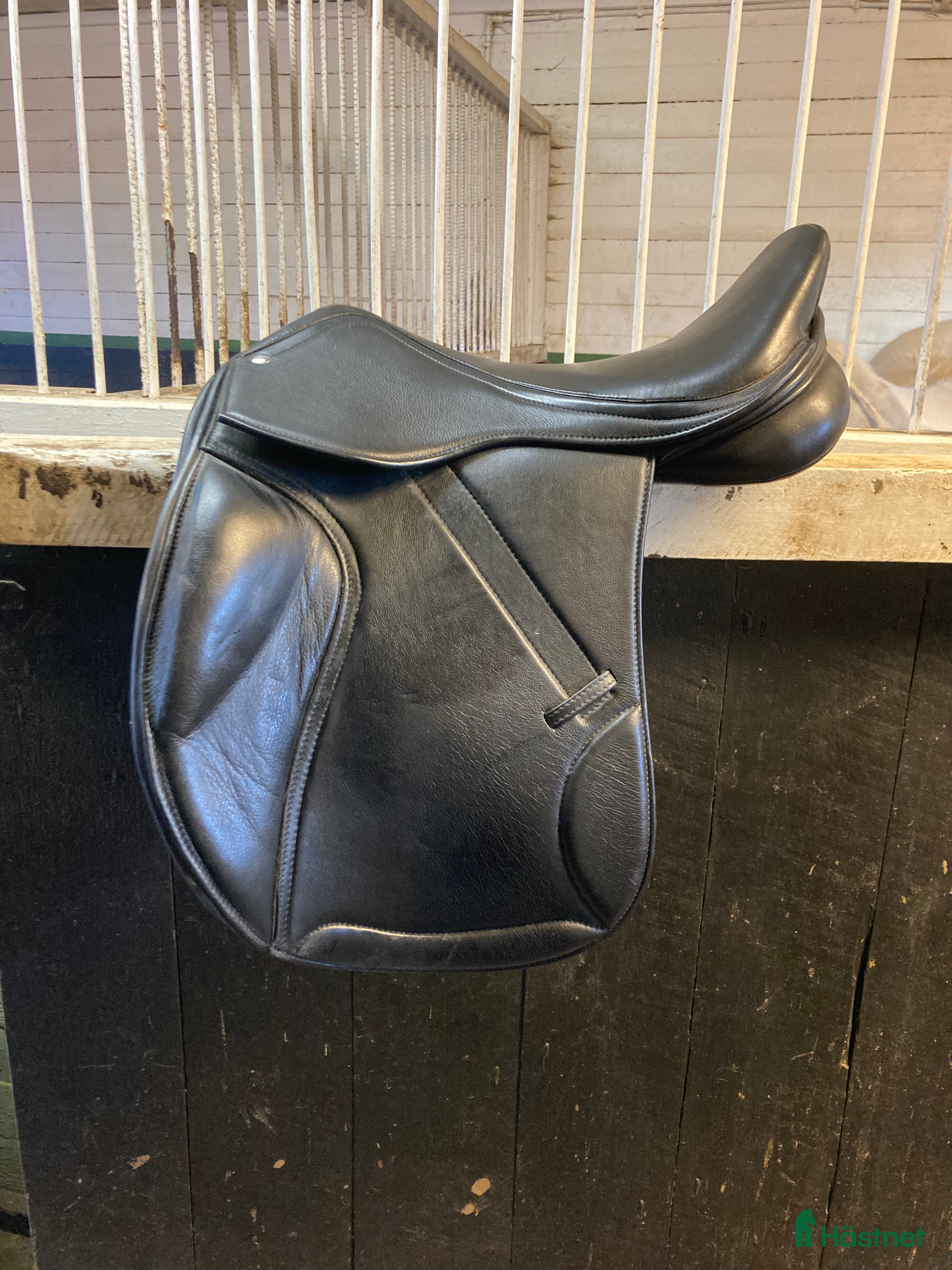 Sadlar hästutrustning Allround med polyflexbom - Annons 2