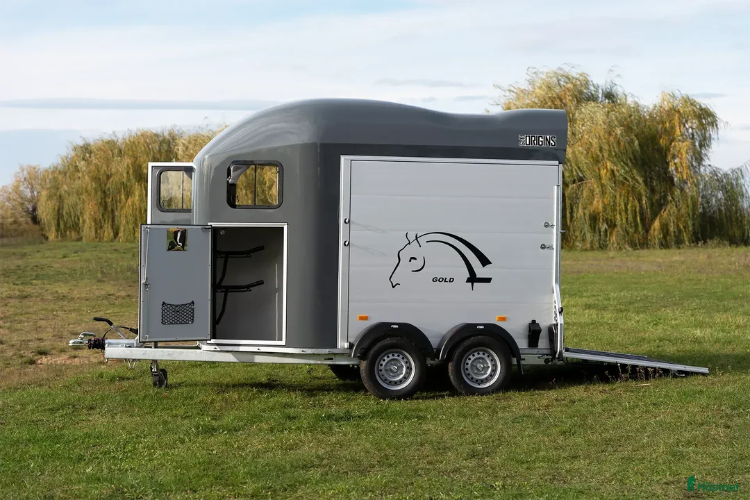 Hästtransporter  fordon & transport till salu: Ny - mycket hästtransport för pengarna i Löderup - Annons 3