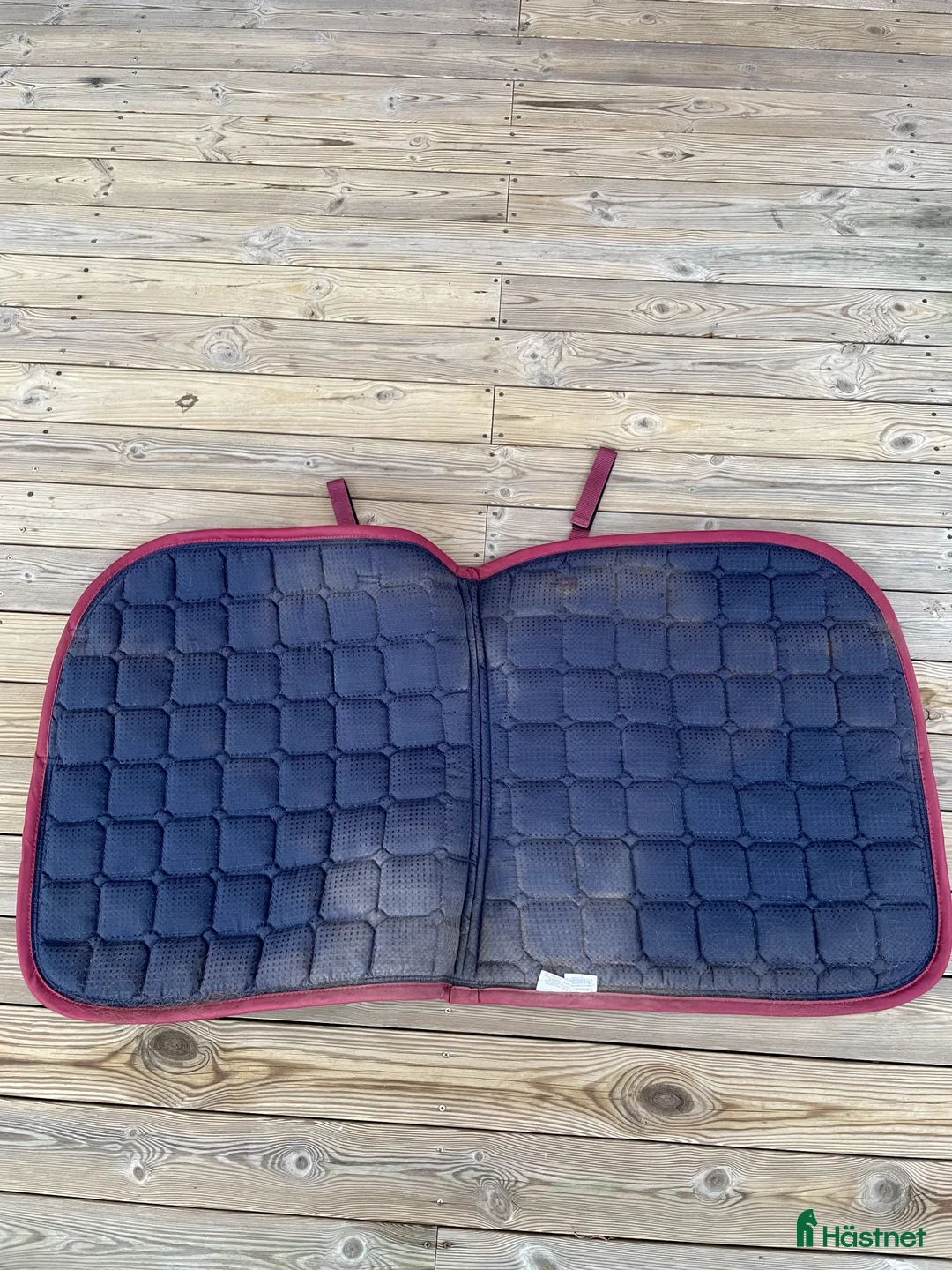 Schabrak & Vojlockar hästutrustning till salu: Stiligt dressyrschabrak i Jönköping - Annons 5