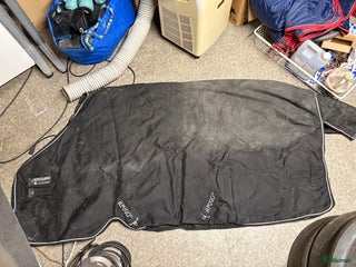 Täcken hästutrustning till salu: Horseware utetäcke 145 cm i Västerhaninge - Annons 2