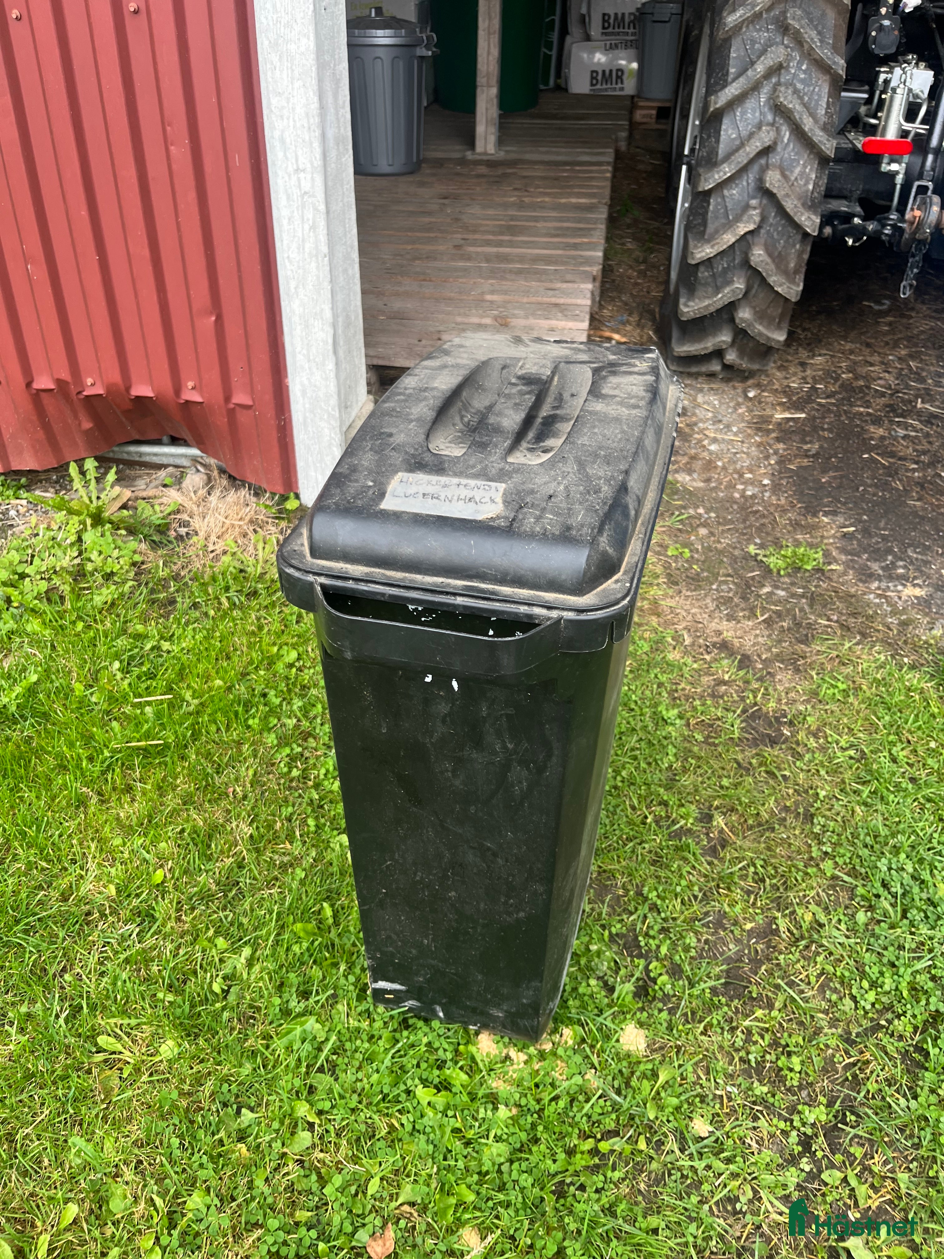 Stallinredning, stängsel & gård övrig utrustning till salu: Svart fodertunna i Åkersberga - Annons 17