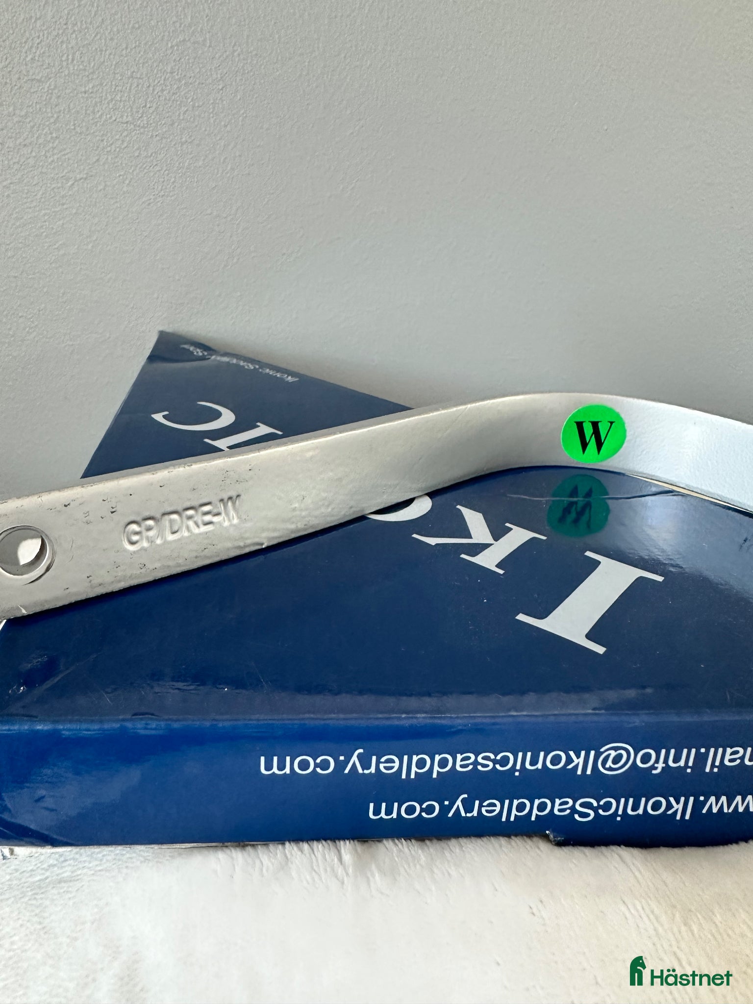 Sadeltillbehör hästutrustning Ikonic koppjärn dressyr 9010 W - Annons 2