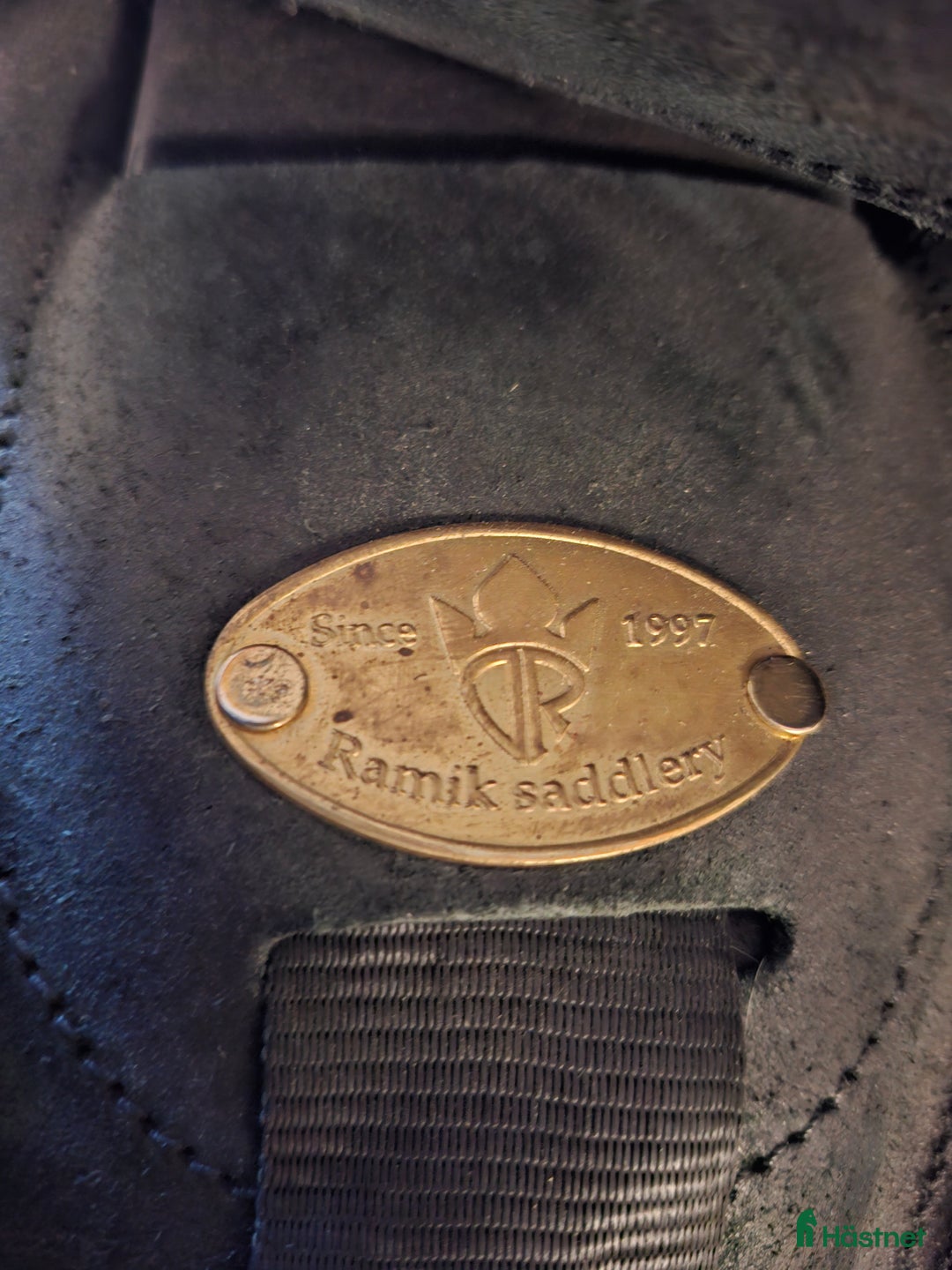 Sadlar hästutrustning till salu: Sadel säljes  i Sidensjö - Annons 4