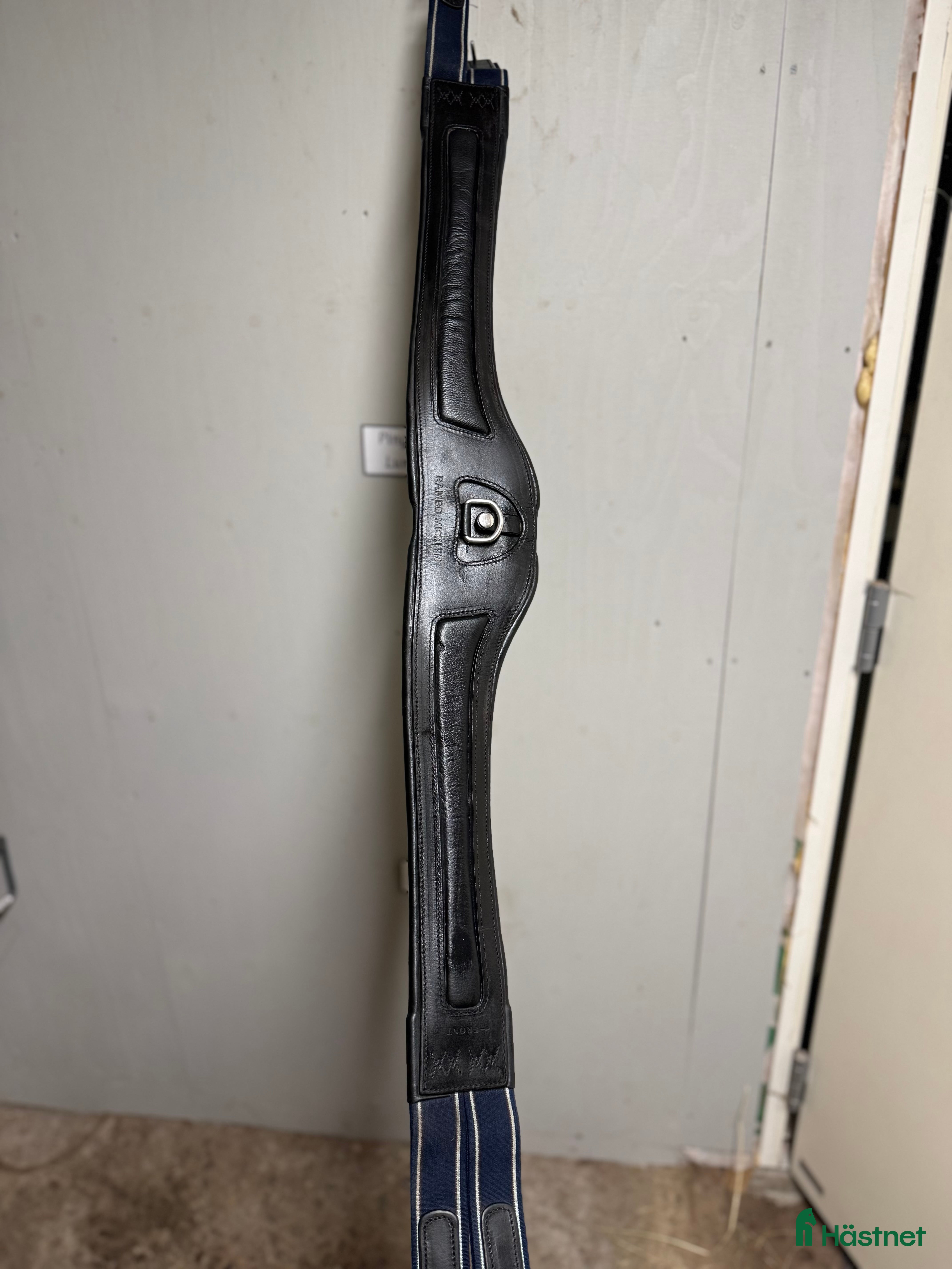 Sadeltillbehör hästutrustning till salu: Rambo Micklem Comfort svart sadelgjord i Tierp - Annons 3