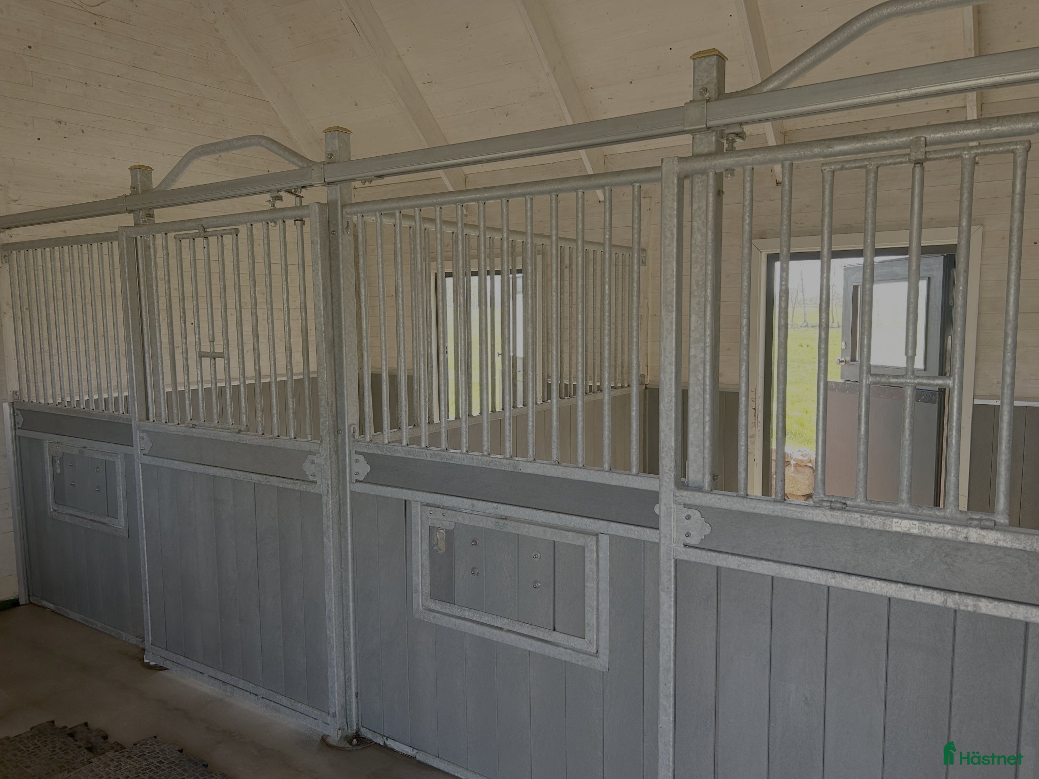 Stallinredning, stängsel & gård övrig utrustning till salu: Stallinredning, 2 boxar - Annons 2