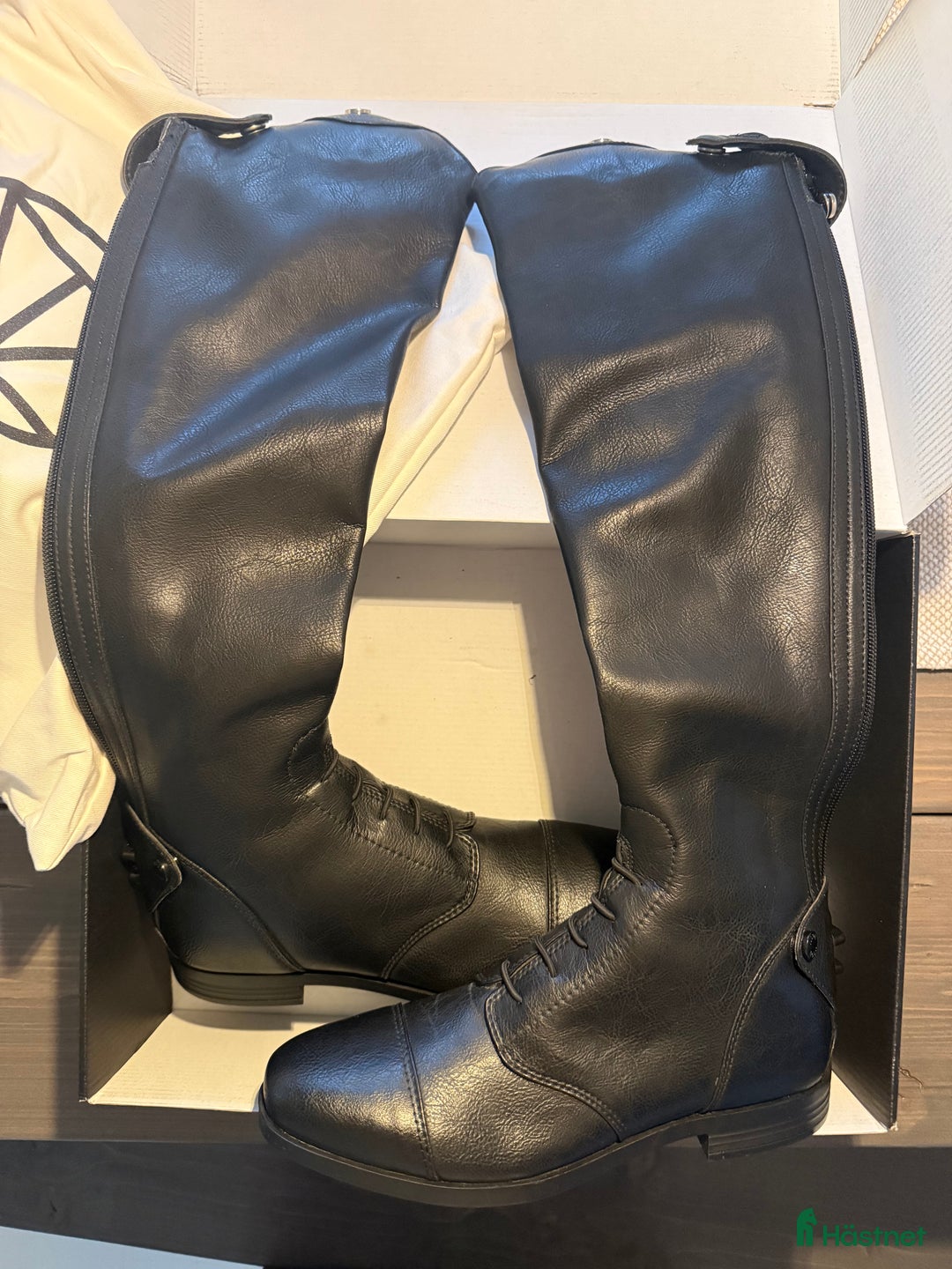 Ridstövlar ryttarutrustning till salu: Nooh Nooh Ridstövlar i Motala - Annons 2