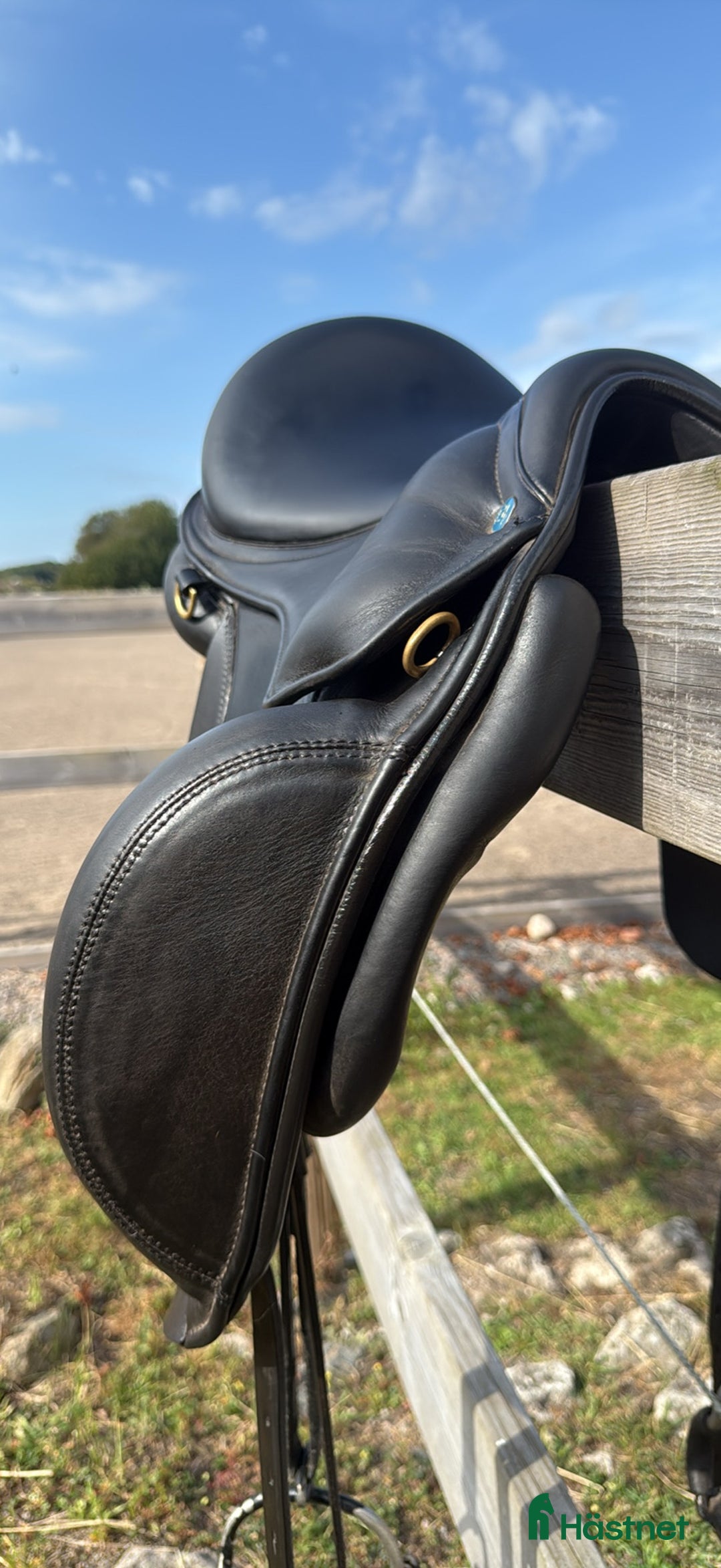Sadlar hästutrustning till salu: HR Von latex i Tvååker - Annons 5
