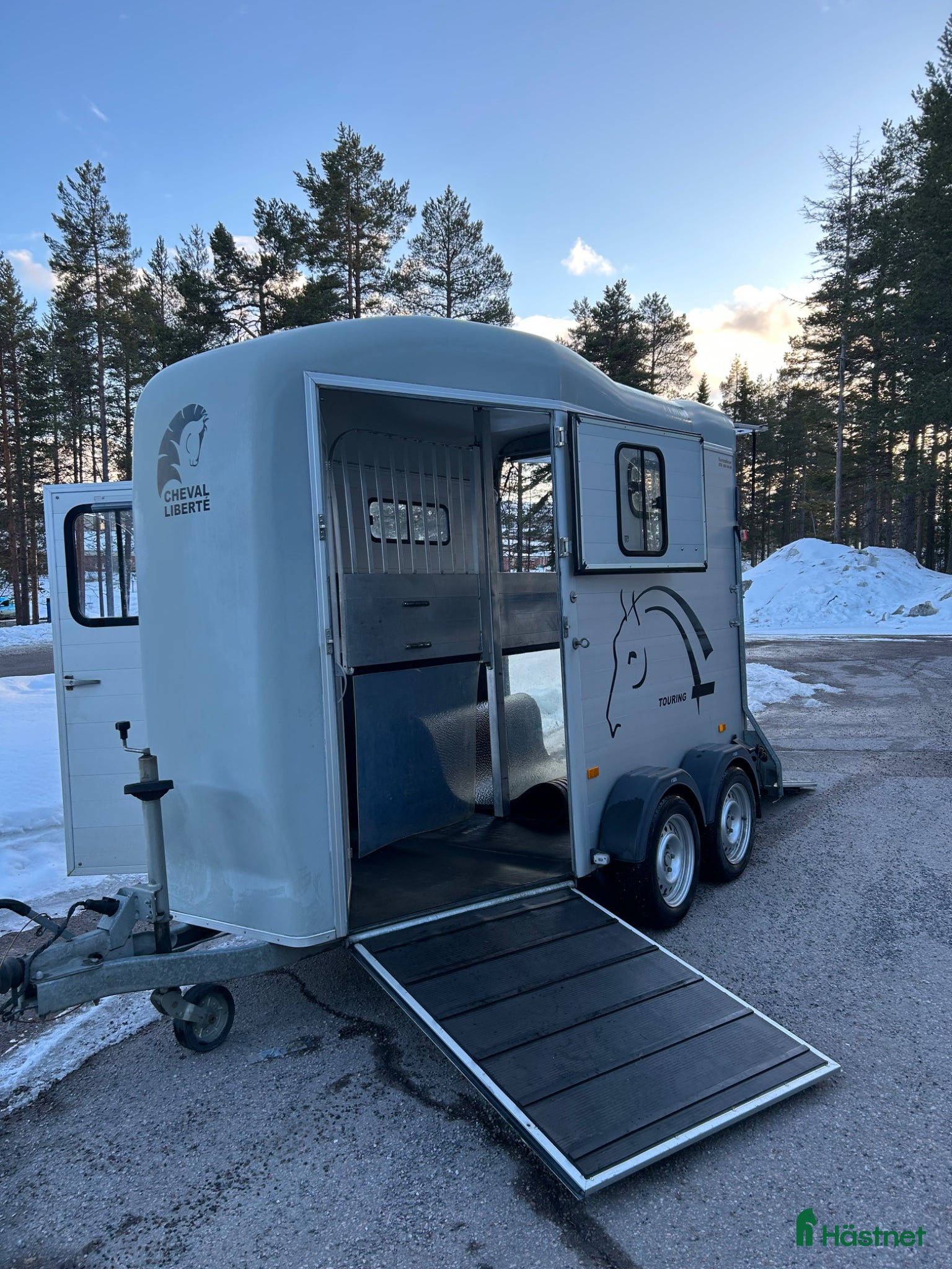 Hästtransporter  fordon & transport till salu: Cheval Liberte Touring Country hästtransport  - Annons 2