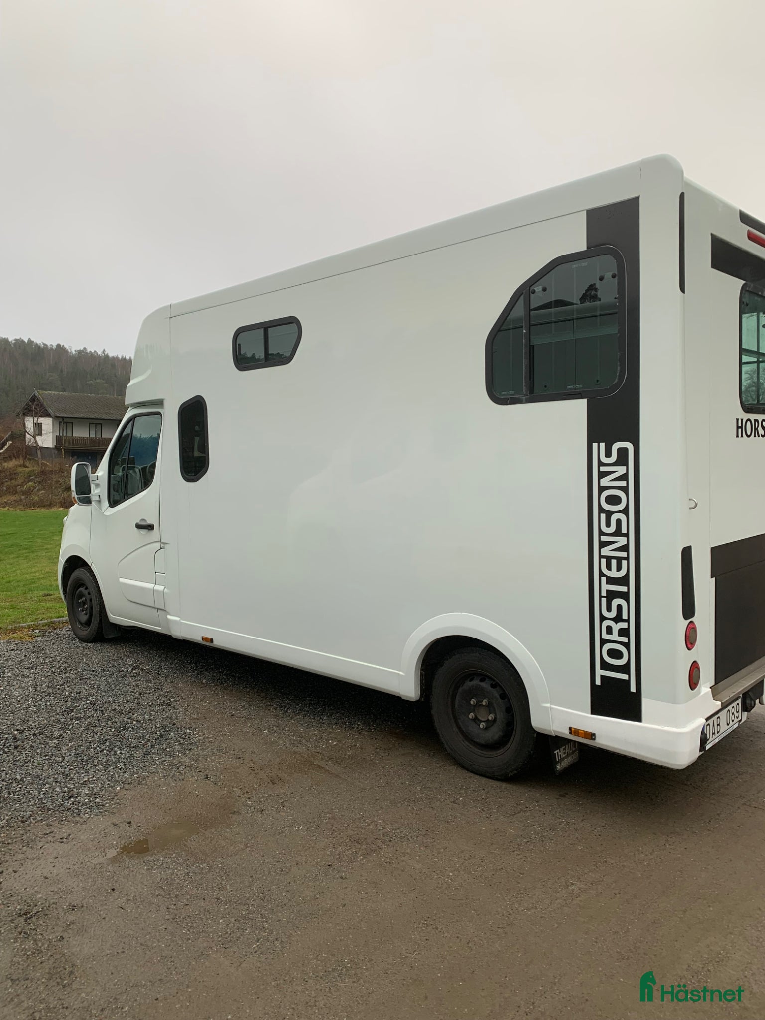 Hästlastbilar  fordon & transport till salu: Fin begagnad B-korts hästbuss - Annons 2