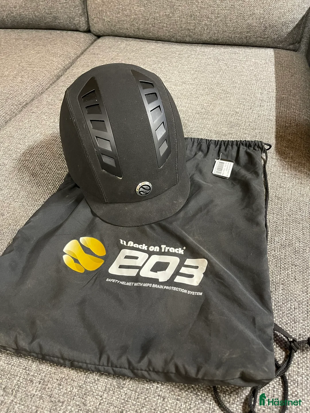 Hjälmar ryttarutrustning till salu: Back on Track EQ3 MIPS oanvänd hjälm i Staffanstorp - Annons 1