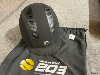 Hjälmar ryttarutrustning till salu: Back on Track EQ3 MIPS oanvänd hjälm i Staffanstorp - Annons 23