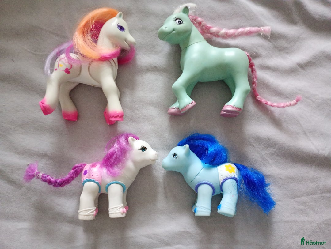 Hästinspirerad heminredning övrig utrustning till salu: Ponys  i Strömstad - Annons 1