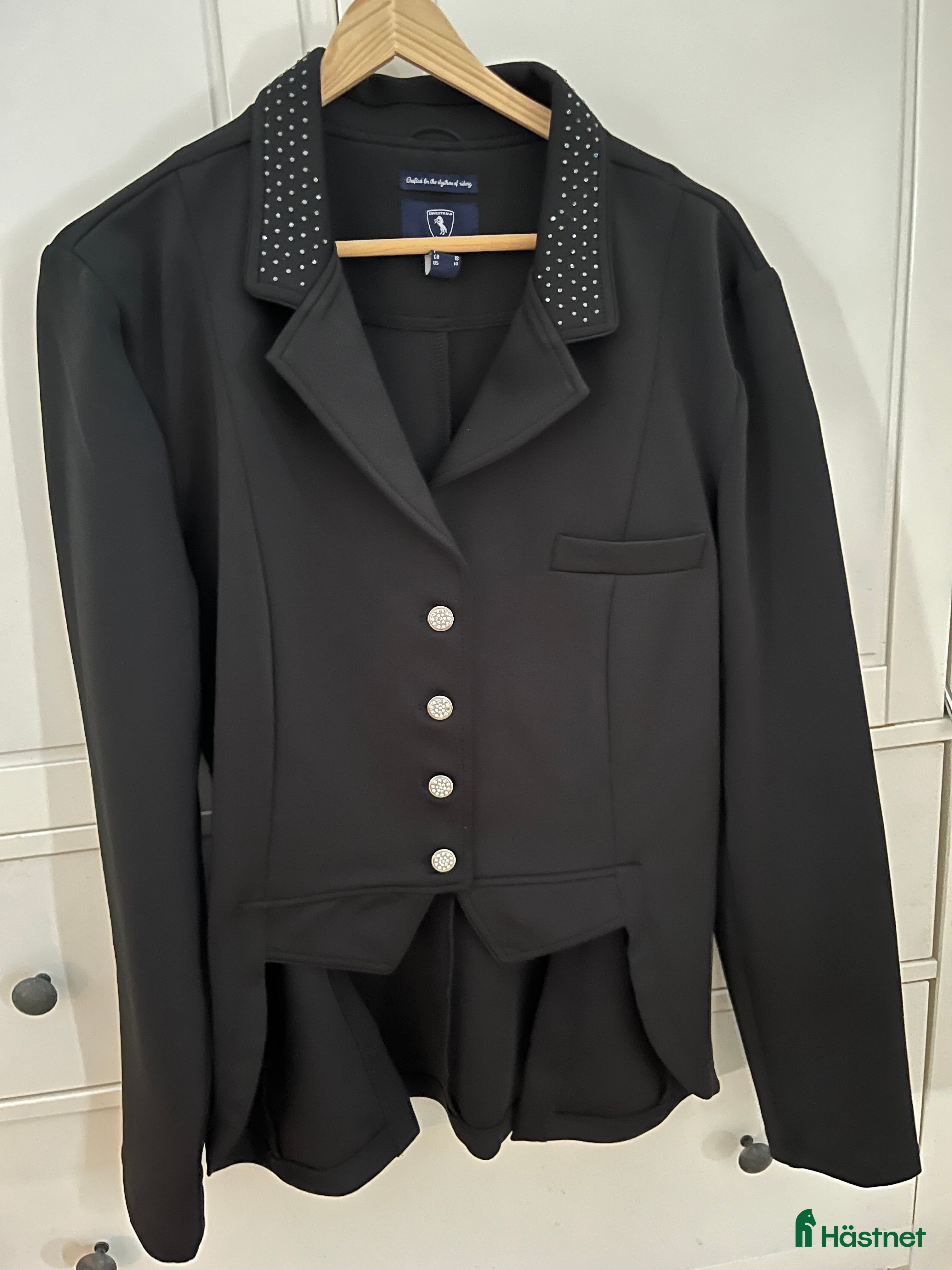 Jackor & Kavajer ryttarutrustning till salu: Ridkavaj i Töcksfors - Annons 15