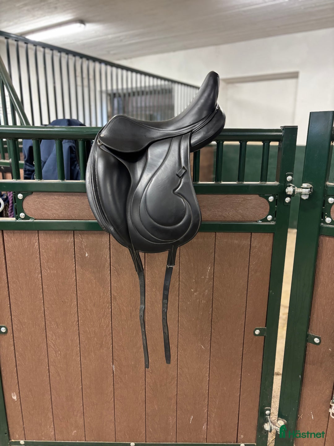 Sadlar hästutrustning till salu: Antares Cadence dressyrsadel i Strängnäs - Annons 1