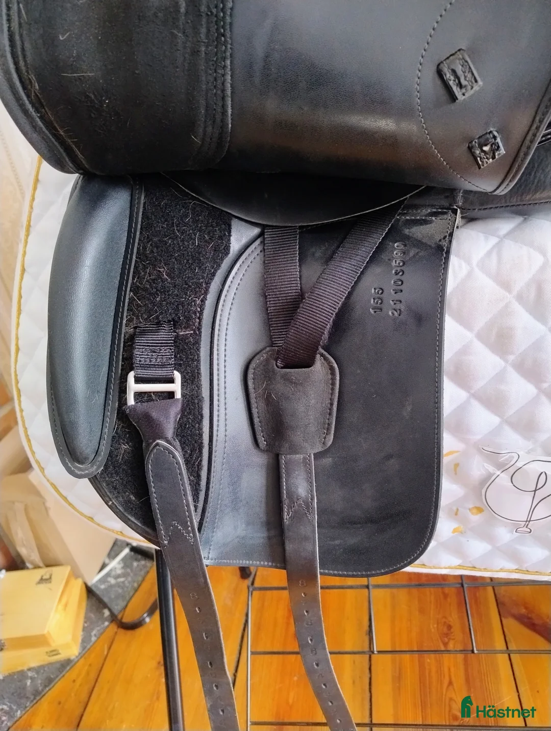 Sadlar hästutrustning till salu: Ikonic ponny dressyr sadel - Annons 2