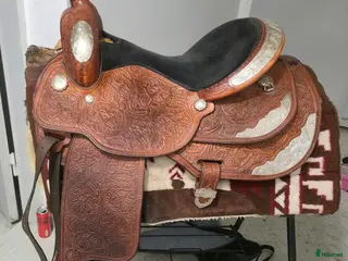 Sadlar hästutrustning Snygg välvårdad Westernsadel - Annons 14
