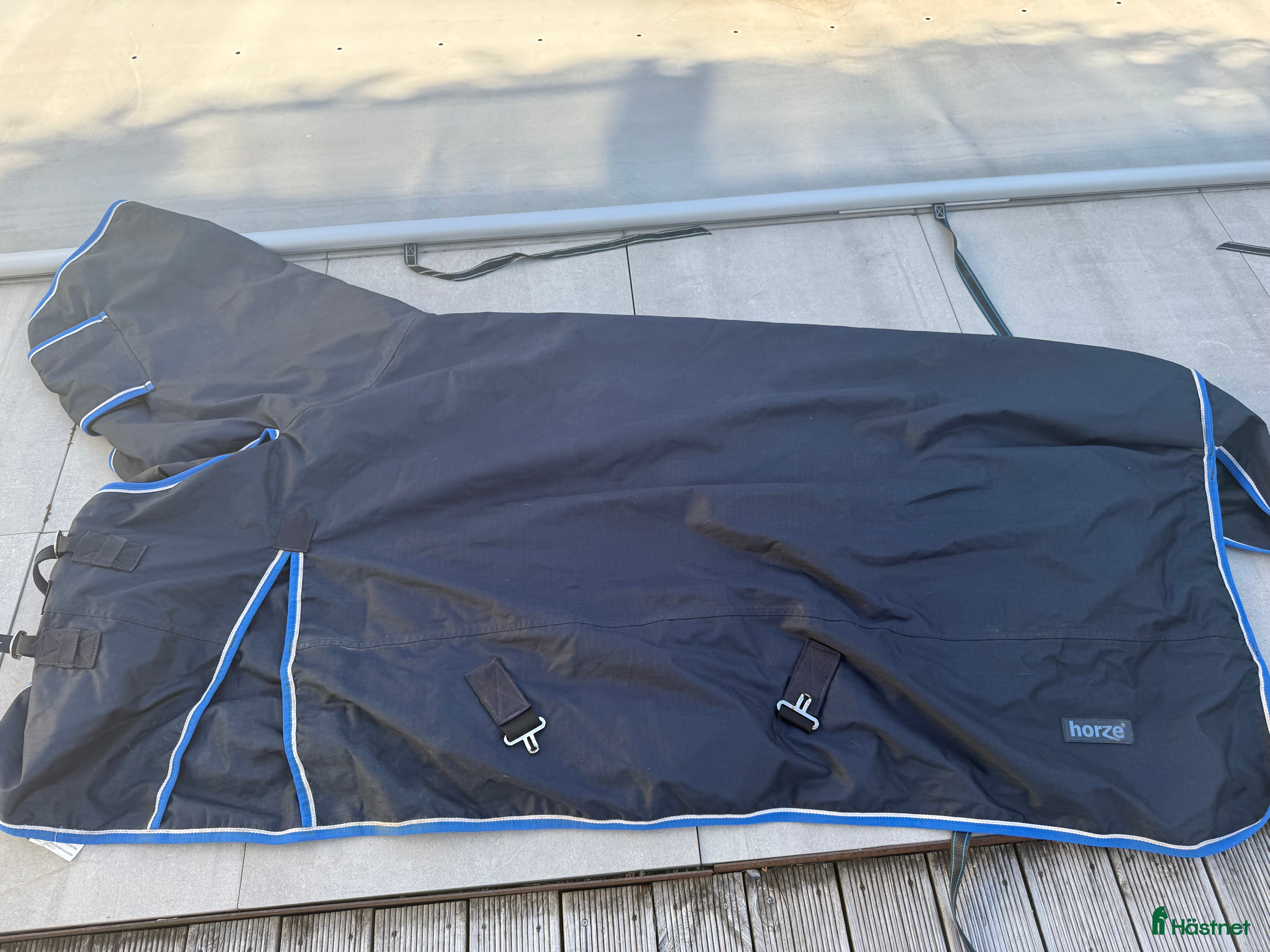 Täcken hästutrustning till salu: Glasgow utetäcke med fast hals i Åkarp - Annons 7