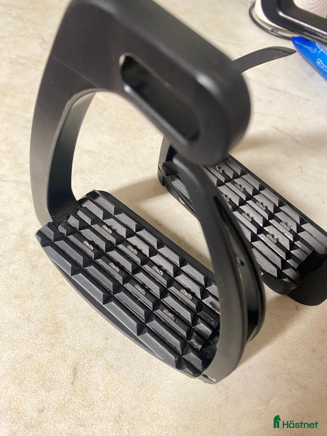 Övrig Ryttarutrustning ryttarutrustning till salu: Safe ridning säkerhetsstigbyglar i Söderköping - Annons 3