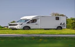 Hästlastbilar  fordon & transport till salu: UME Light3 - Stuteri! i Borlänge - Annons 1