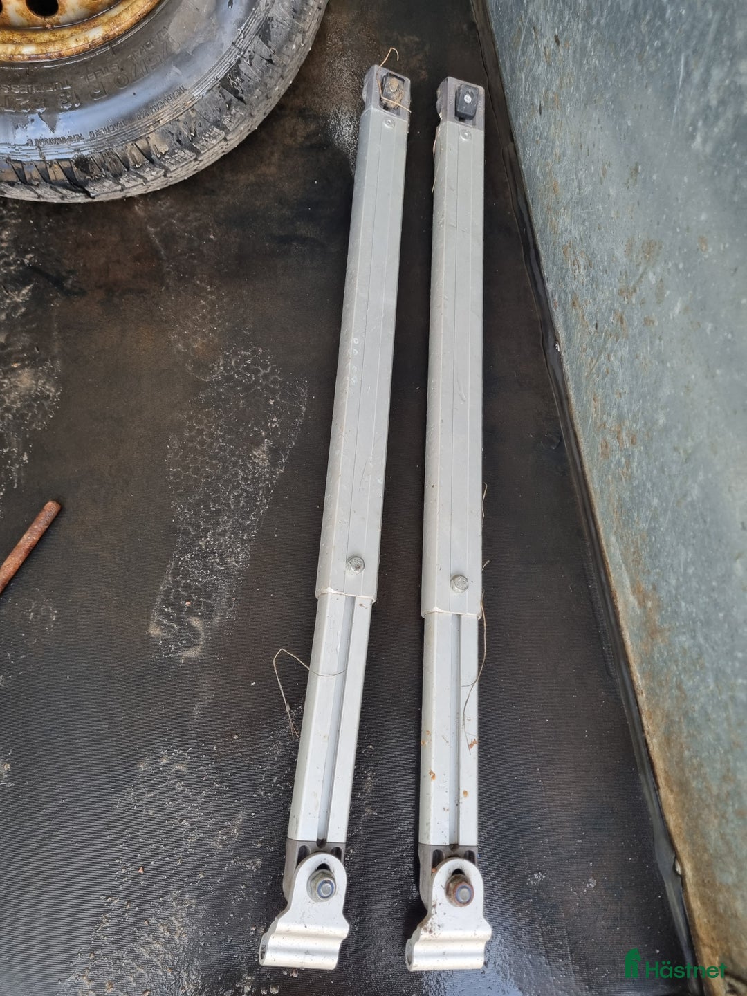 Hästtransporter  fordon & transport till salu: Thule Premium -08 i Ronneby - Annons 9