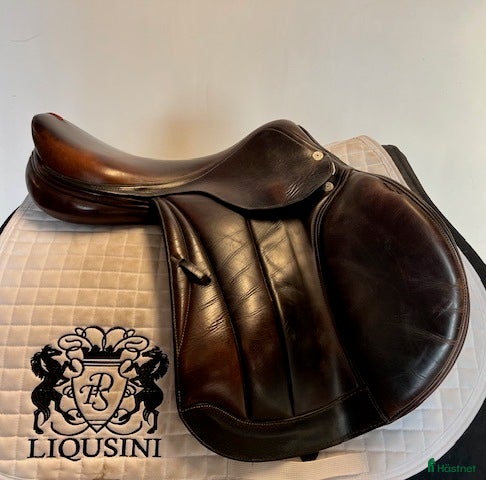 Sadlar hästutrustning Hoppsadel Equipe EK 26 17,5" - Annons 15
