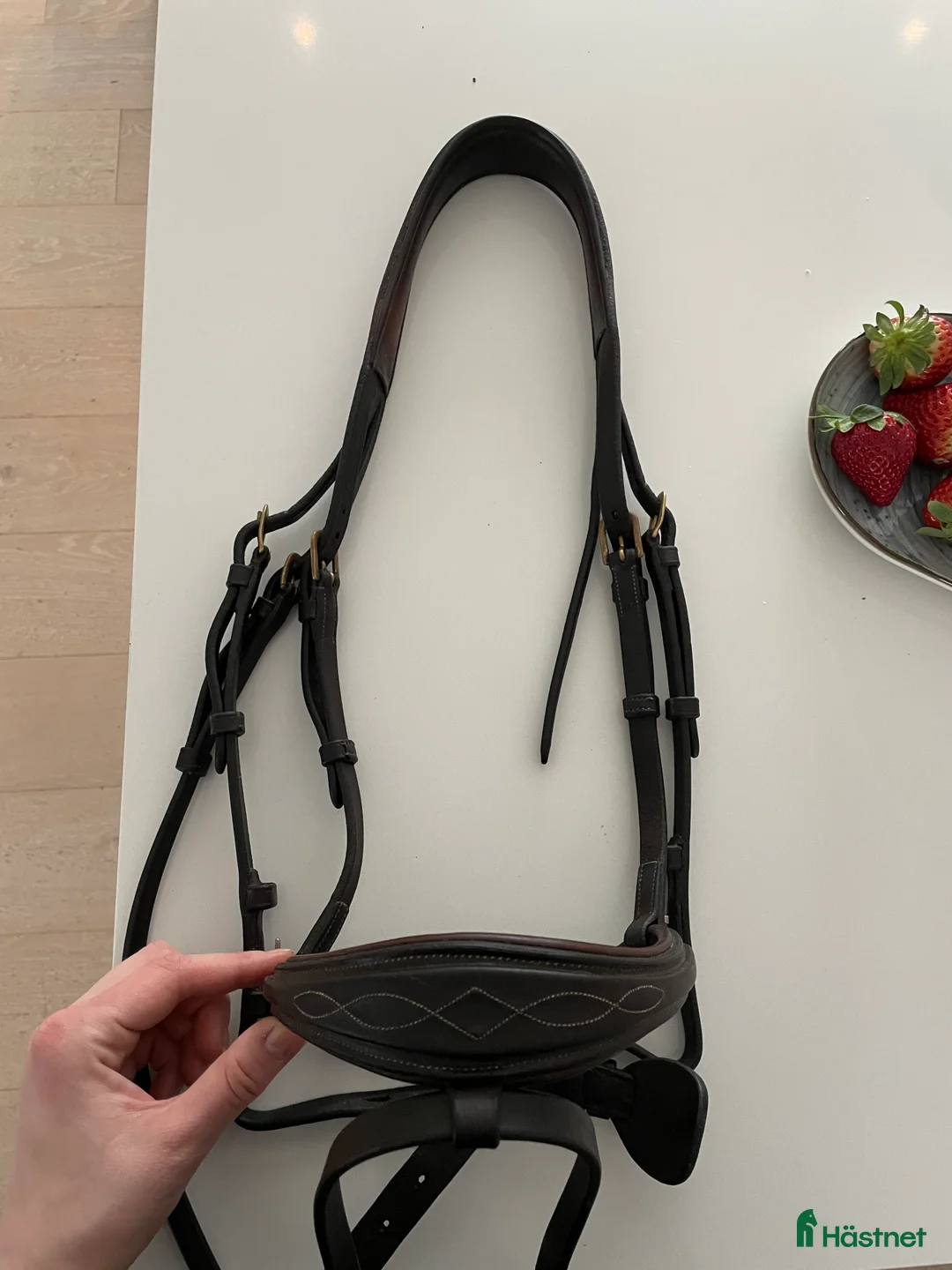 Träns hästutrustning till salu: Dyon träns i Ekerö - Annons 1