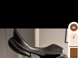 Sadlar hästutrustning till salu: Dressyrsadel i nyskick i Strömstad - Annons 3