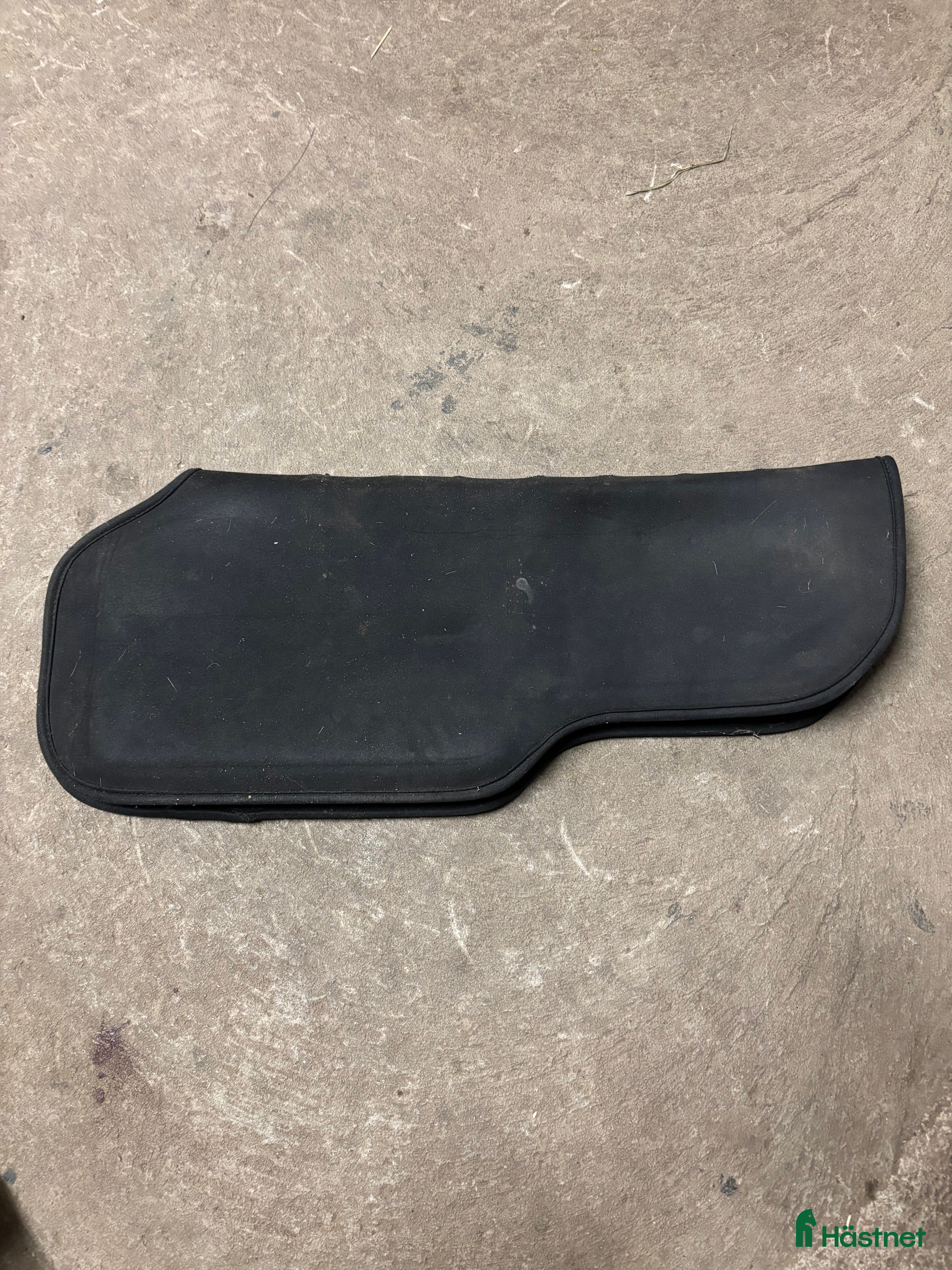 Sadeltillbehör hästutrustning till salu: Padd till häst i Vinninga - Annons 2