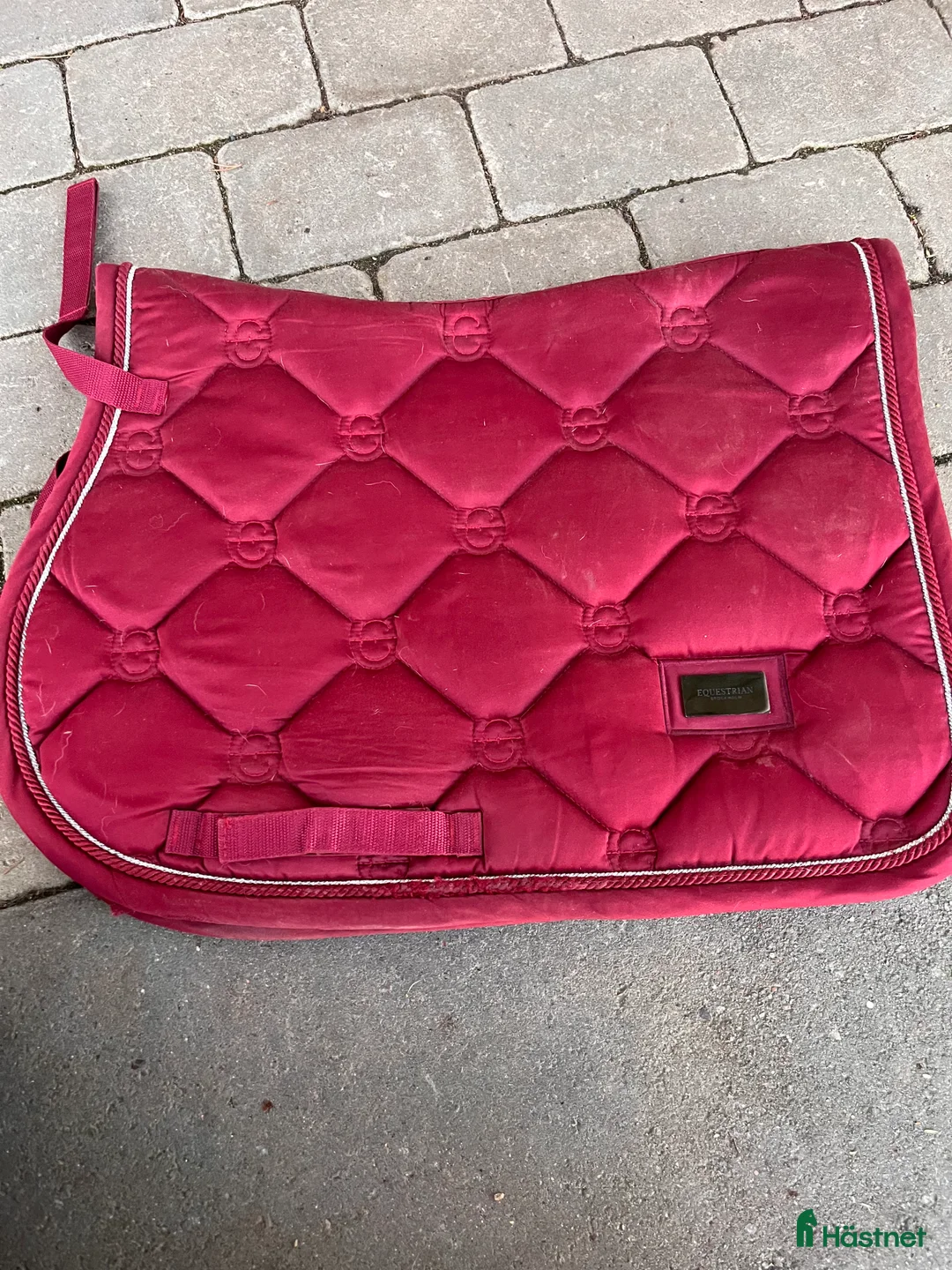 Schabrak & Vojlockar hästutrustning till salu: Equestrian Stockholm Pony i Billdal - Annons 1