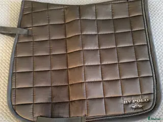 Schabrak & Vojlockar hästutrustning till salu: HV Polo schabrak - Annons 1