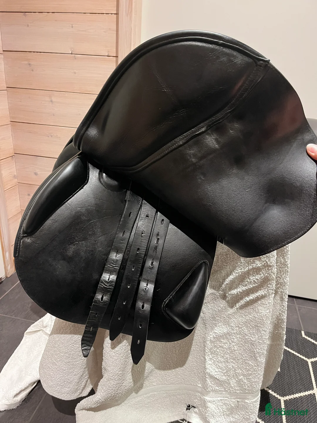 Sadlar hästutrustning till salu: Amerigo dj Hoppsadel svart i Mariefred - Annons 4